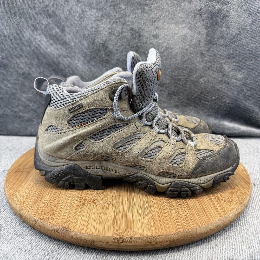 Merrell Boots Womens Size 7 Gray Suede Waterproof Ankle Hiking Trail J88792